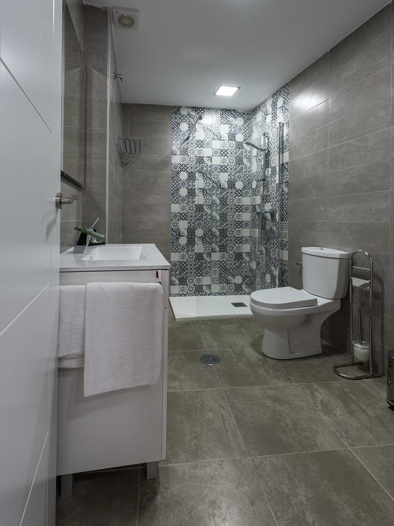 Apartamentos Turisticos Domus Seleqtia Plaza Mayor Касерес Экстерьер фото